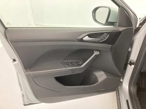 VOLKSWAGEN T-Cross (2025) — foto 22 van 36