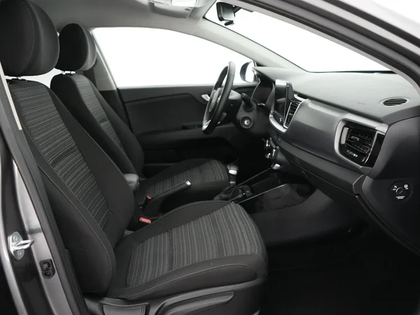 Kia Stonic (2025) — foto 4 van 21