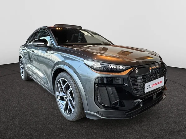 AUDI Q6 Sportback e-tron (2026) — foto 16 van 23