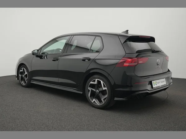 VOLKSWAGEN Golf VIII (2025) — foto 29 van 29