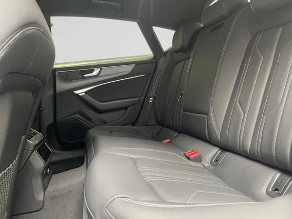 AUDI A7 Sportback (2025) — foto 9 van 15