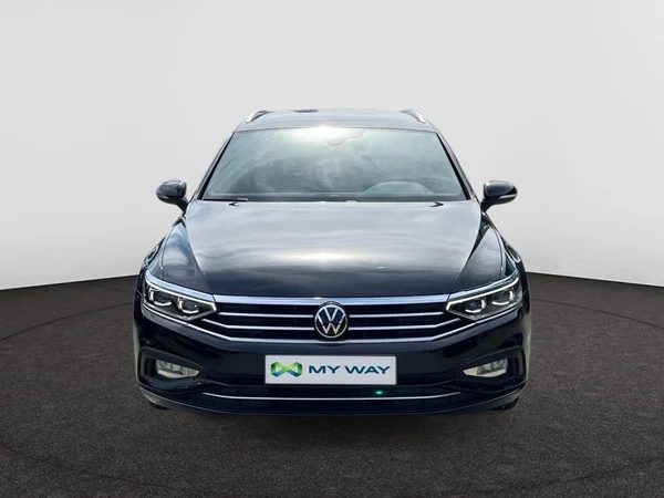 VOLKSWAGEN Passat Variant (2024) — foto 11 van 23