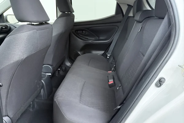 Toyota Yaris (2024) — foto 18 van 19