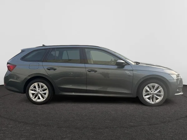 SKODA Octavia Combi (2021) — foto 3 van 21