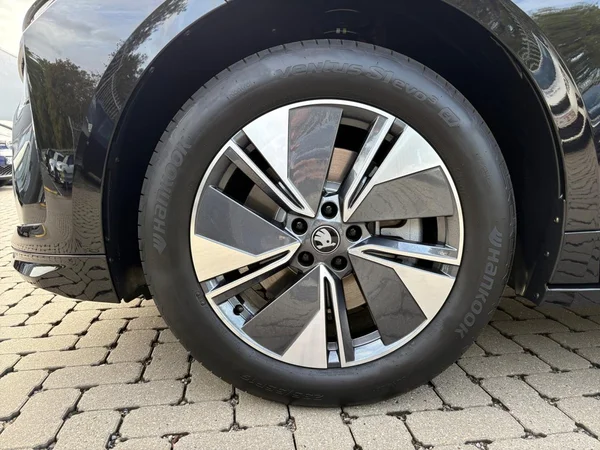 SKODA Enyaq (2026) — foto 16 van 24