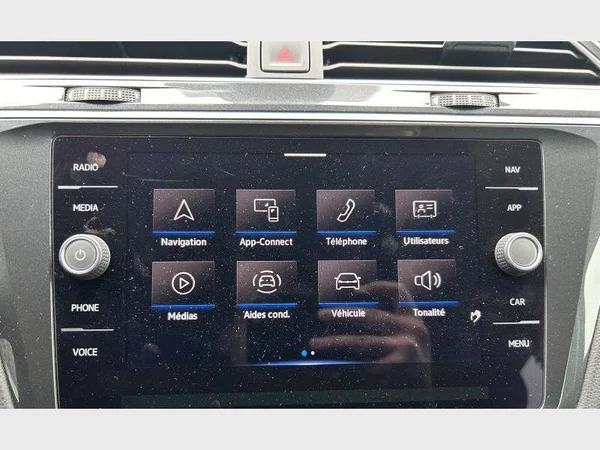 Volkswagen Tiguan (2021) — foto 17 van 30