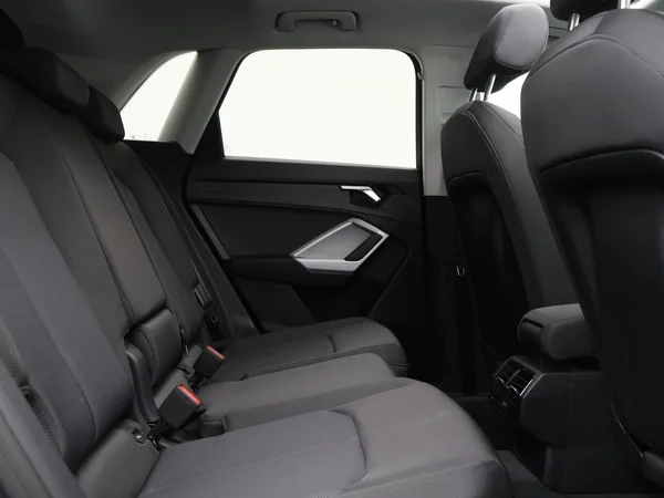 AUDI Q3 PHEV (2023) — foto 3 van 26