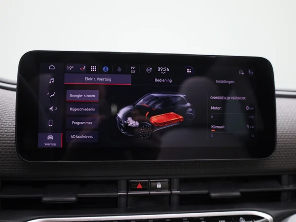 Fiat 500C (2023) — foto 17 van 40