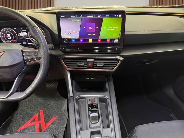 Cupra Formentor (2023) — foto 13 van 30