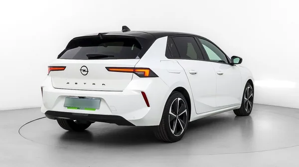 Opel Astra (2024) — foto 39 van 43