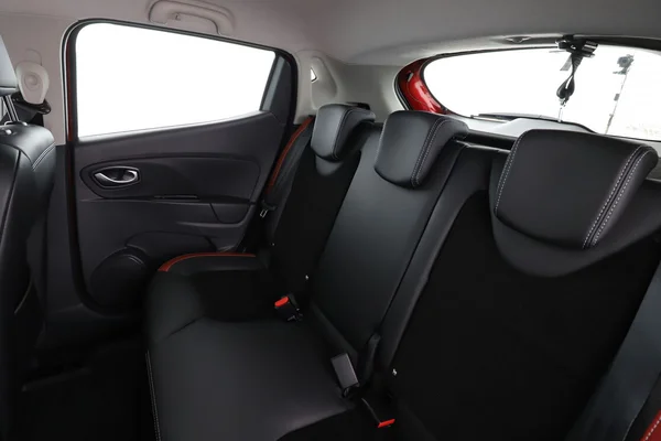 Renault Clio (2017) — foto 5 van 16