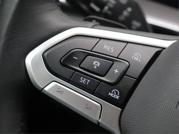 VOLKSWAGEN Tayron (2025) — foto 8 van 16
