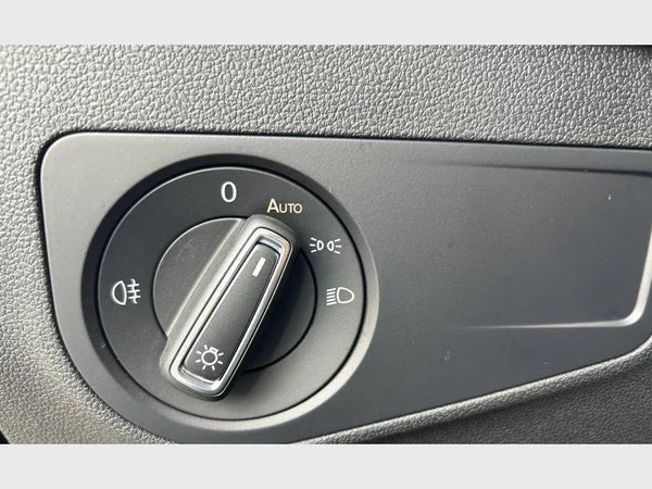 Volkswagen Tiguan (2021) — foto 24 van 30