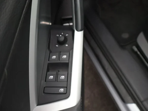 Audi Q3 (2022) — foto 8 van 27