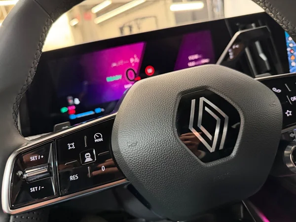 1116_7657_2025-16.webp