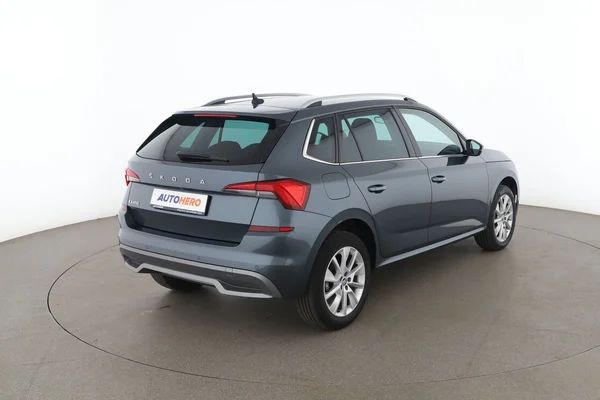 Skoda Kamiq (2020) — foto 12 van 16