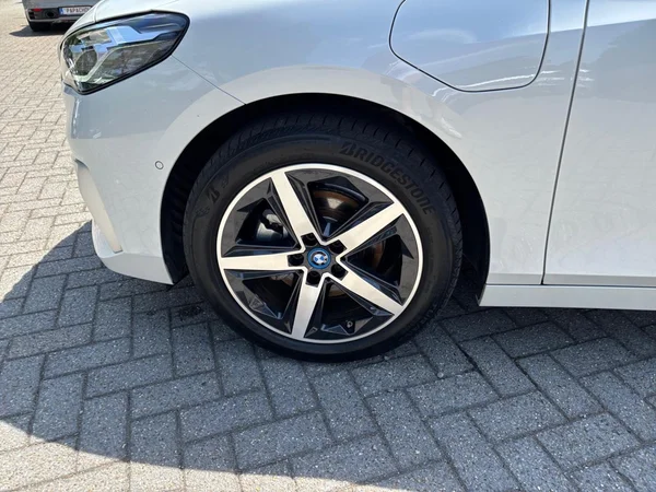 BMW 2 Active Tourer (U06) (2025) — foto 17 van 24