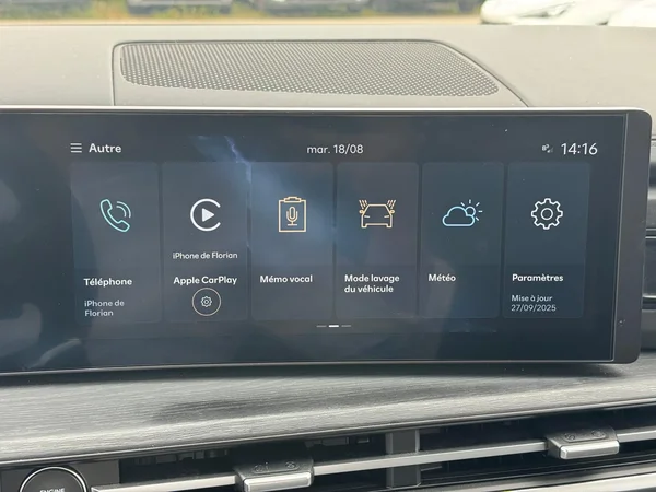 Hyundai Santa Fe (2025) — foto 7 van 29