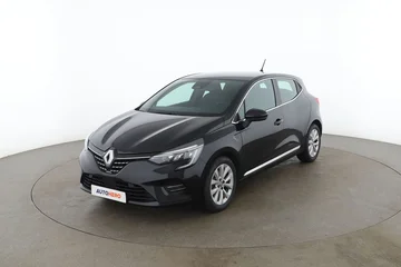 Renault Clio 66e435bf-e233-4445-a7c0-719c71173cea