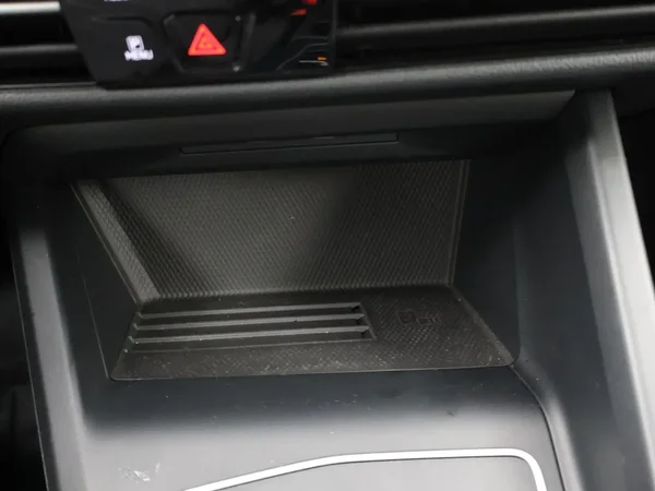 Volkswagen Golf (2025) — foto 16 van 32