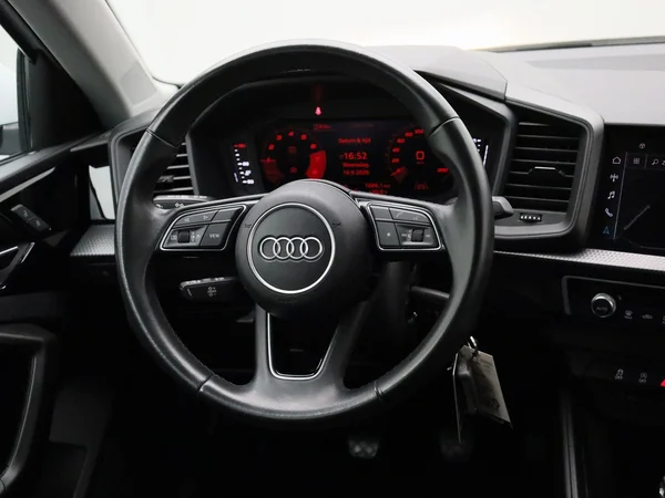 Audi A1 Sportback (2023) — foto 2 van 40