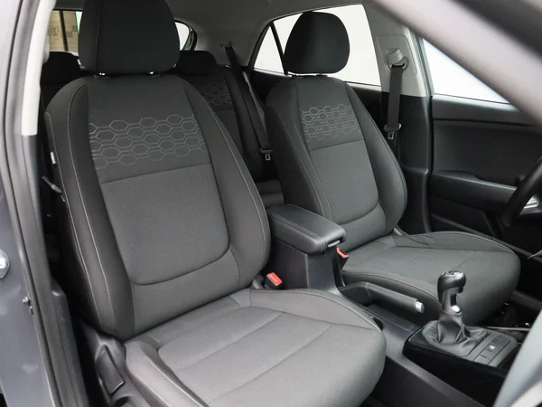 Kia Rio (2023) — foto 26 van 37