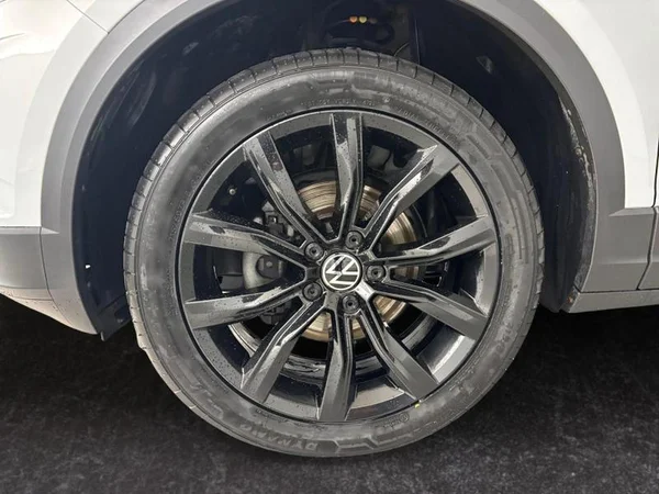 VOLKSWAGEN T-Roc (2021) — foto 26 van 26