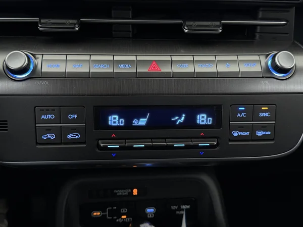 HYUNDAI Kona (2025) — foto 18 van 27