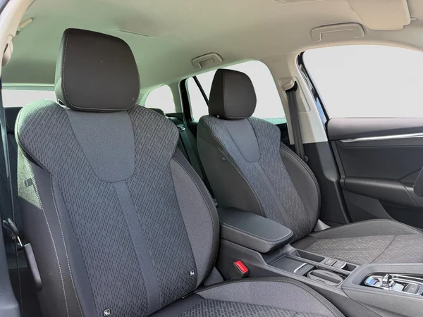 SKODA Octavia Combi (2024) — foto 22 van 23