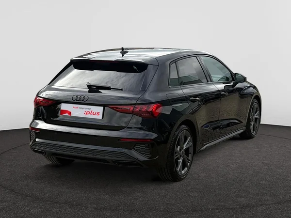 AUDI A3 Sportback (2024) — foto 12 van 24
