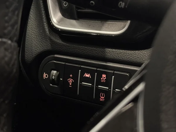 Kia Ceed (2024) — foto 5 van 21