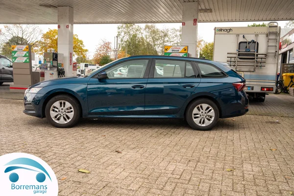Skoda Octavia (2024) — foto 32 van 37
