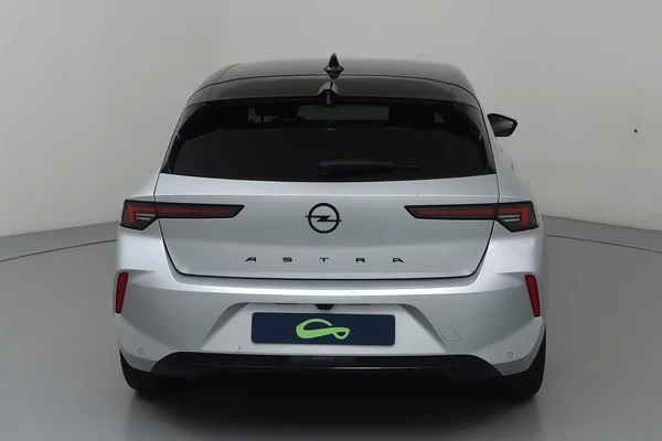 Opel Astra (2024) — foto 28 van 33