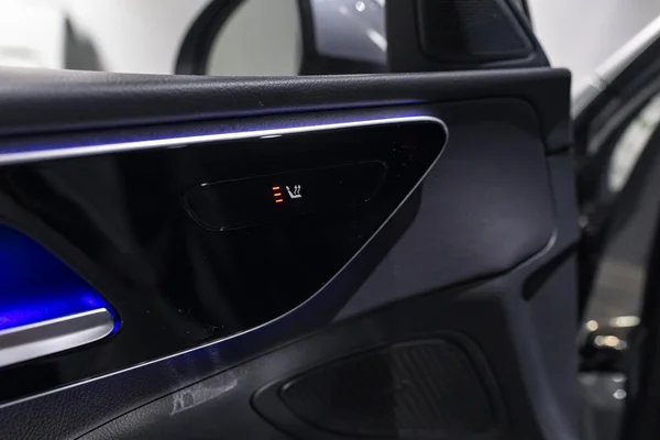 Mercedes-Benz C-Klasse (2023) — foto 2 van 32
