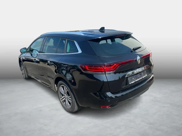 Renault Mégane Grand Tour (2023) — foto 16 van 19