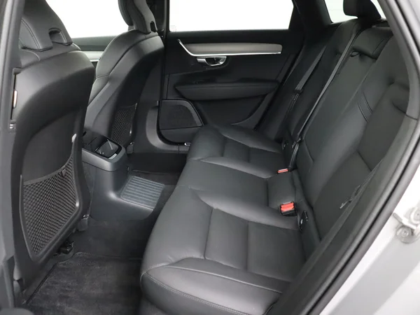 VOLVO V90 (2024) — foto 5 van 34