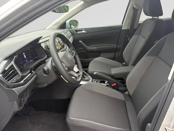 VOLKSWAGEN Taigo (2025) — foto 17 van 18