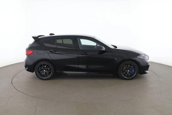 BMW 1-serie (2024) — foto 13 van 16