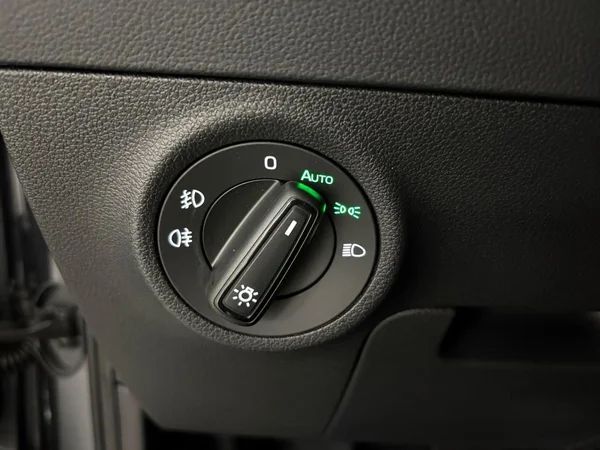 SKODA Karoq (2026) — foto 6 van 15