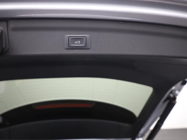AUDI Q3 (2019) — foto 3 van 19
