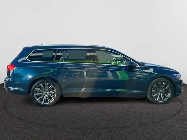 VOLKSWAGEN Passat Variant Dsl (2021) — foto 19 van 21
