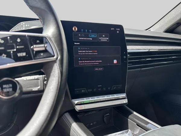 Renault Austral (2024) — foto 7 van 16