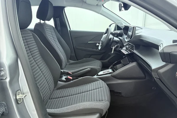 Peugeot 208 (2025) — foto 15 van 17