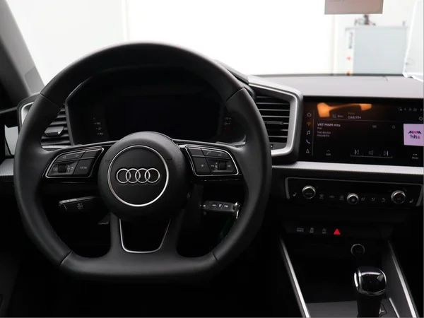 AUDI A1 Sportback (2025) — foto 9 van 16