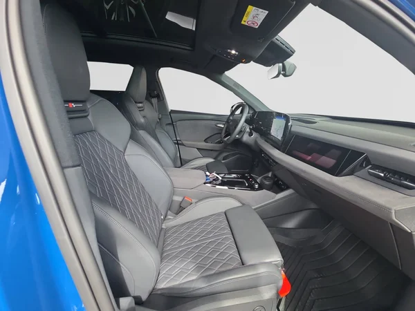 AUDI Q6 e-tron (2025) — foto 7 van 17