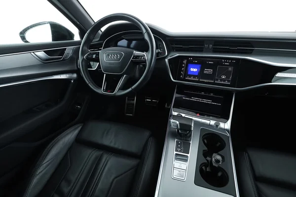 Audi A6 (2021) — foto 4 van 16