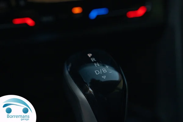 Volkswagen Tiguan (2023) — foto 36 van 43