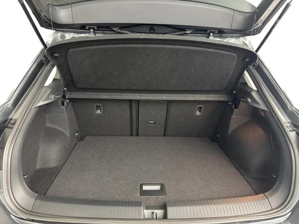 VOLKSWAGEN T-Roc (2024) — foto 24 van 24