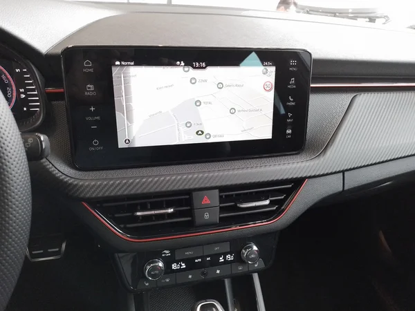 SKODA Scala (2025) — foto 5 van 16