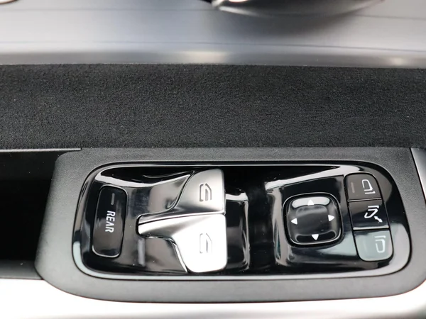 Mercedes-Benz CLA (2026) — foto 2 van 32